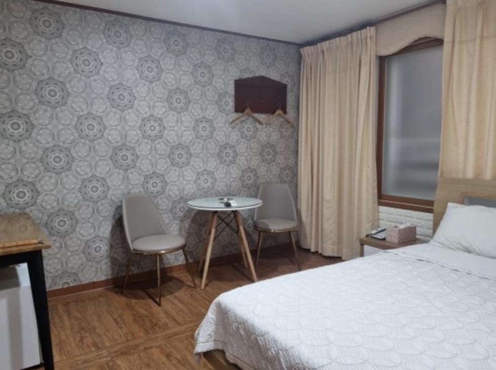 Oreum Motel 제주 외부 사진